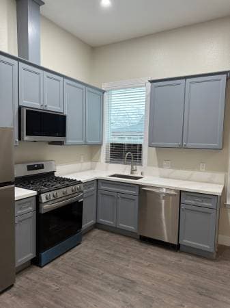 1BR/1BA Apartment · Oakland photo 4
