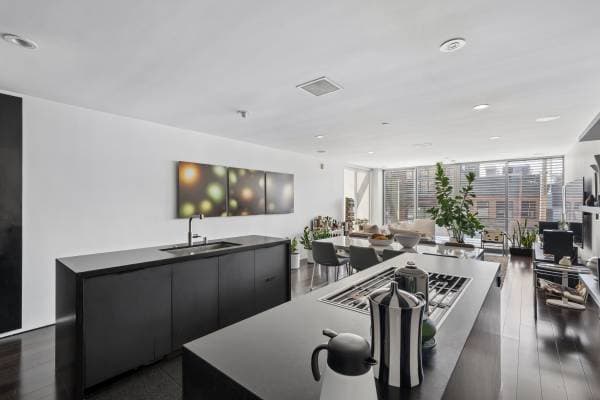 Lofts on Howard Street · San Francisco photo 3