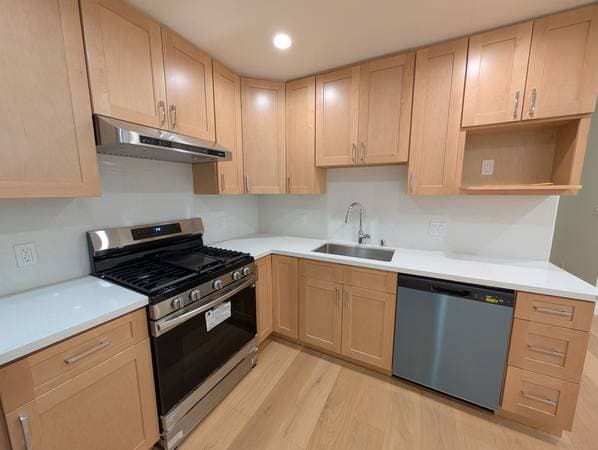 2BR/1BA In Law Adu on Capp Street · San Francisco photo 3