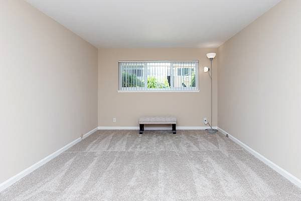 2BR/1BA Apartment · Los Altos photo 4