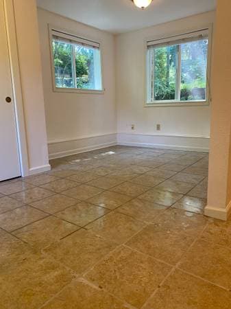 0BR/1BA In Law Adu · Forestville photo 5