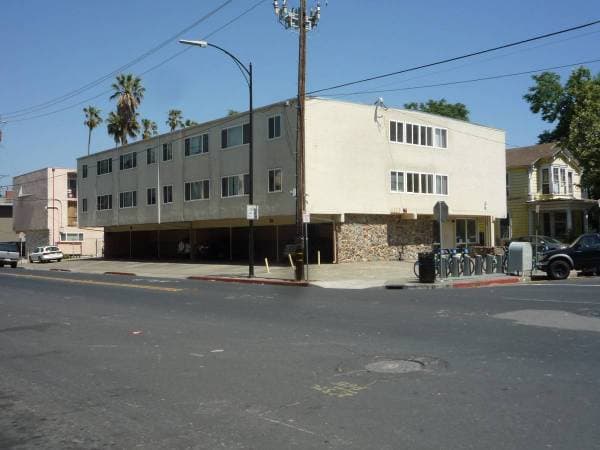 Apartments on S. 5th St Near San Salvador · San Jose photo 1