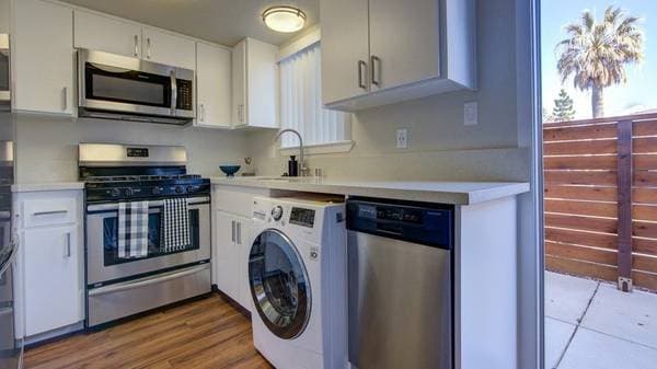 1BR/1BA Apartment on Fairfield Avenue · Fairfield photo 3