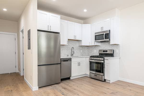 2BR/1BA Apartment on Hyde St - 5 · San Francisco photo 1