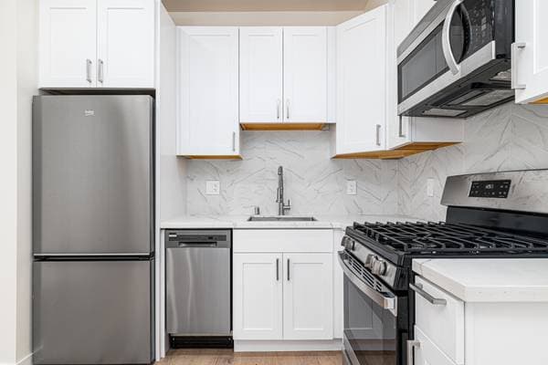 2BR/1BA Apartment on Hyde St - 5 · San Francisco photo 2