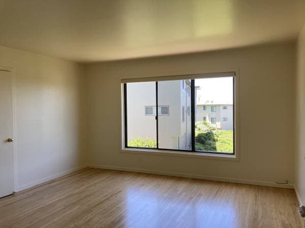 2BR/1BA Apartment · San Francisco photo 4