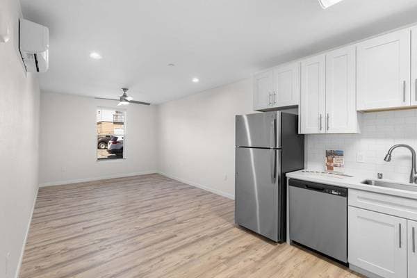 1BR/1BA Apartment on Schmidt Lane · El Cerrito photo 3