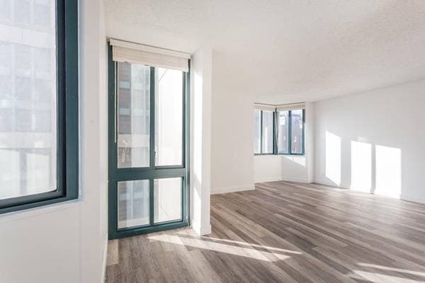 1BR/1BA Apartment on O'Farrell Street · San Francisco photo 3