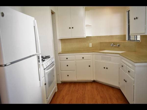 2BR/1BA Townhouse · San Leandro photo 1