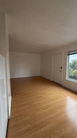 Apartments on Macarthur Boulevard · Oakland photo 4