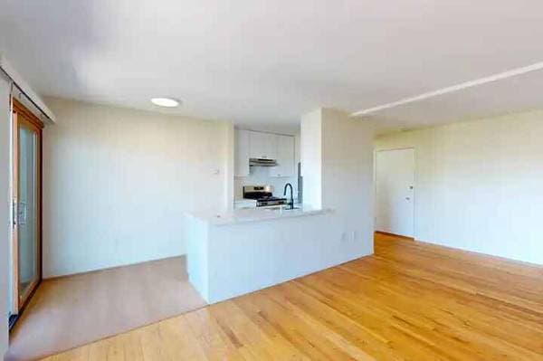 Apartments on Rhode Island Street · San Francisco photo 2