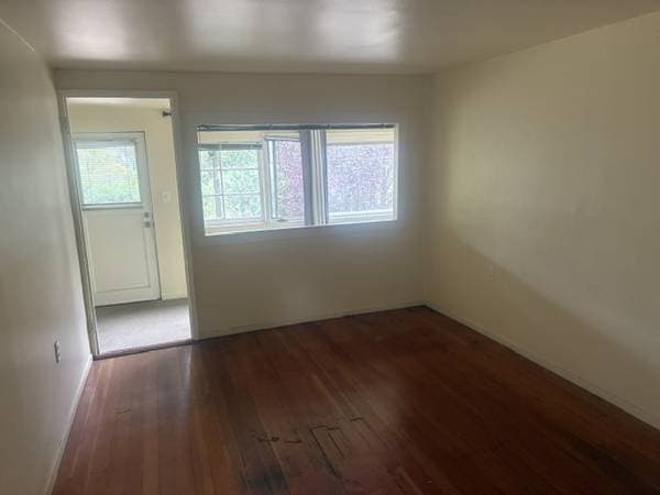1BR/1BA Single Family House · Hayward photo 1
