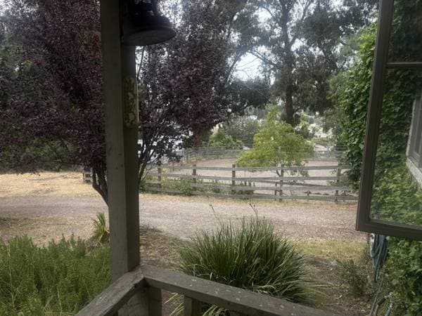 1BR/1BA Single Family House · Hayward photo 4