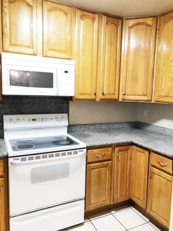 2BR/2BA Condo · San Jose photo 1