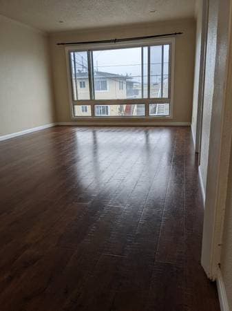 1BR/1BA Apartment on Mills Ave · San Bruno photo 5
