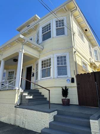 Condos on 43rd Street · Oakland photo 1