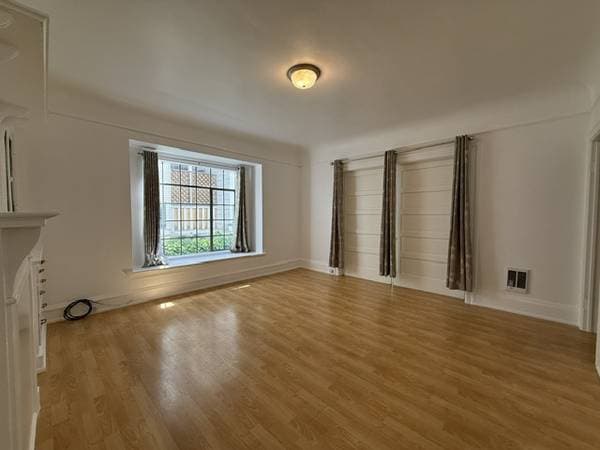 2BR/1BA Apartment · Oakland photo 3
