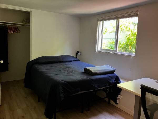 2BR/1BA Duplex · Berkeley photo 3