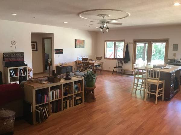 3BR/1BA Apartment · Santa Cruz photo 4