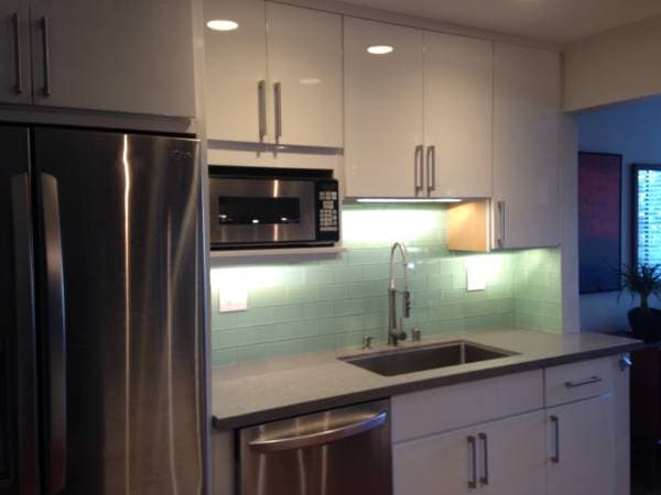 2BR/2BA Condo on Brittan Ave Apt 3 · San Carlos photo 4