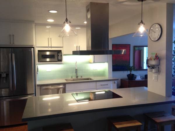 2BR/2BA Condo on Brittan Ave Apt 3 · San Carlos photo 5