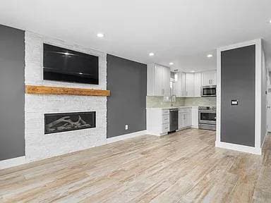 1BR/1BA Single Family House on E Cliff Dr · Santa Cruz photo 2