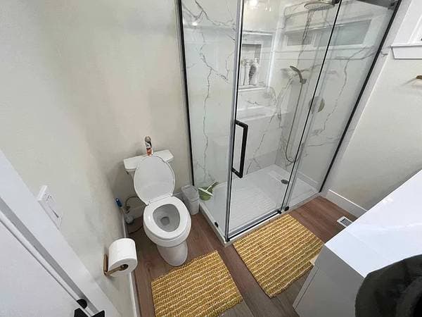 2BR/1BA Single Family House on Riverside Ave · Santa Cruz photo 4