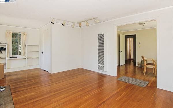 1BR/1BA Single Family House · Palo Alto photo 3
