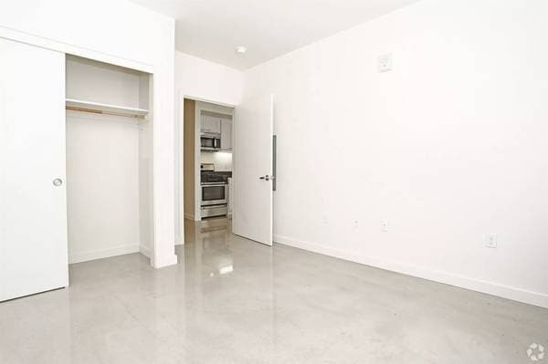 Apartments on Adeline St · Emeryville photo 3