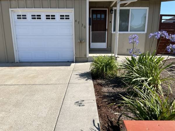 2BR/1BA Duplex on Potrero Ave · Richmond photo 3