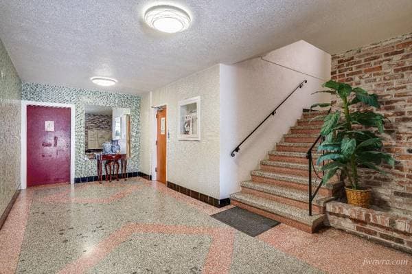 1BR/1BA Apartment · San Francisco photo 2