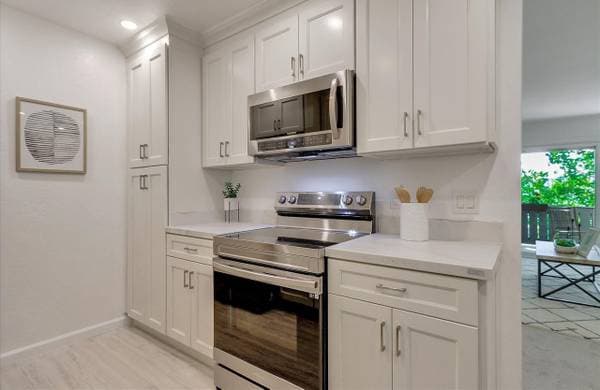 1BR/1BA Condo on Marchbanks Dr · Walnut Creek photo 4
