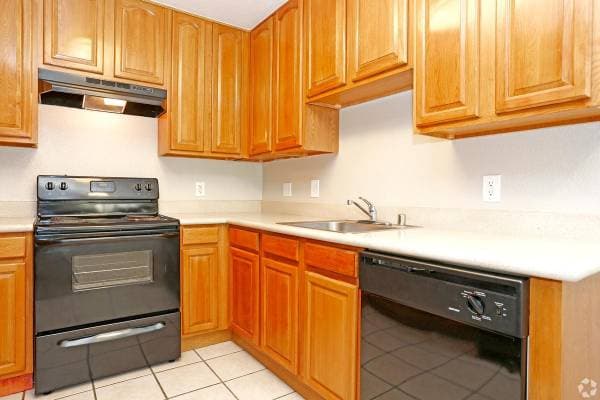 2BR/2BA Apartment on San Jose Drive · Antioch photo 3