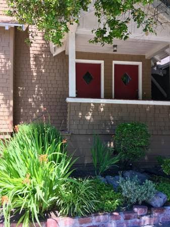 0BR/1BA Duplex · Berkeley photo 1