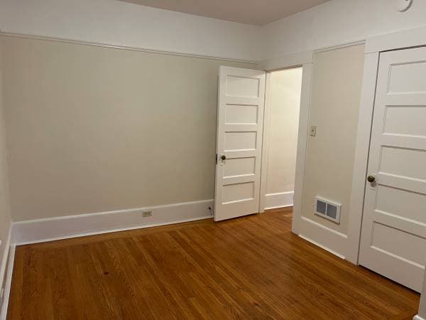 0BR/1BA Duplex · Berkeley photo 2