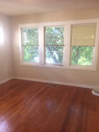 2BR/2BA Duplex on 58th Street · Oakland photo 4