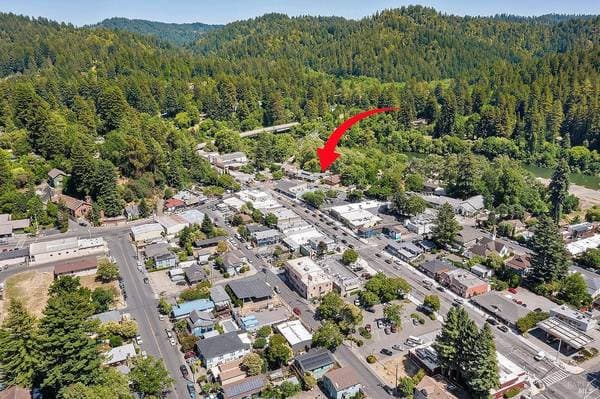 3BR/2BA Apartment · Guerneville photo 2