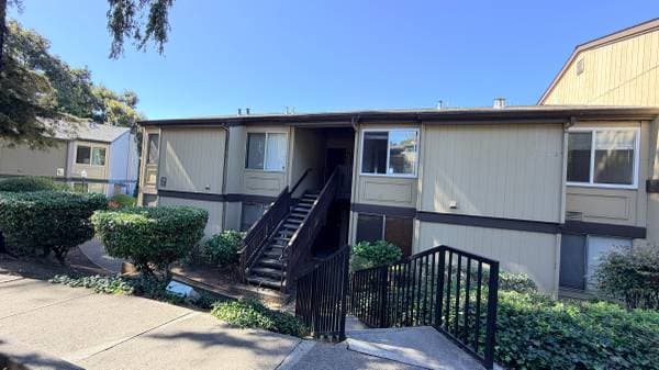 Beautiful Upper-level Two-bedroom Two-bath Apartment For Rent photo 2