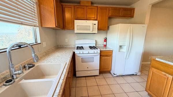Beautiful Upper-level Two-bedroom Two-bath Apartment For Rent photo 4