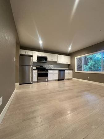 2BR/1BA Apartment on Willow Street · Concord photo 1