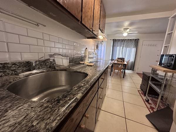 1BR/1BA Apartment · Berkeley photo 5