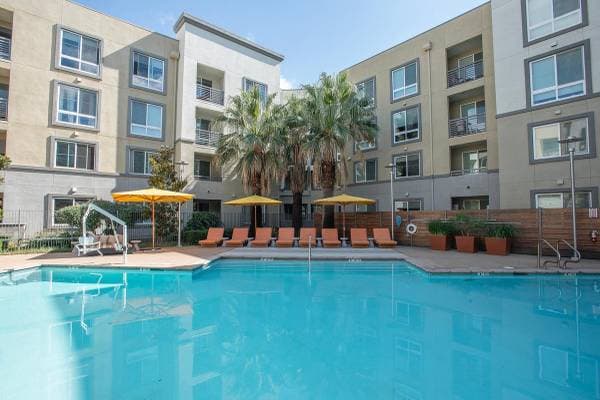 1BR/1BA Apartment on Golden Gate · Dublin photo 3