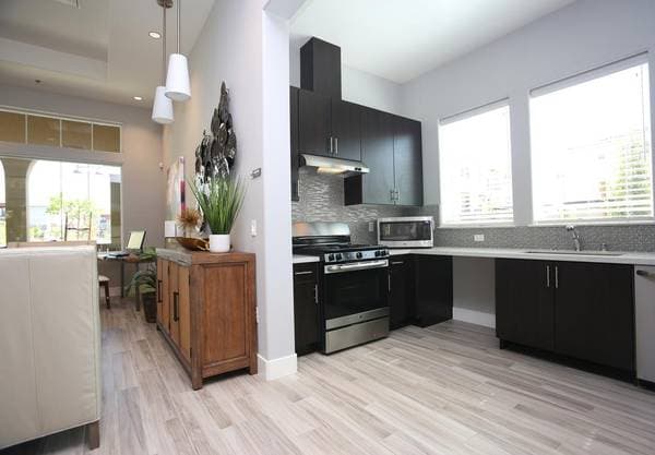 3BR/2BA Apartment on Business Center Dr. · Fairfield photo 3