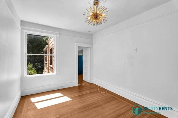 Flats on Eureka Street · San Francisco photo 2