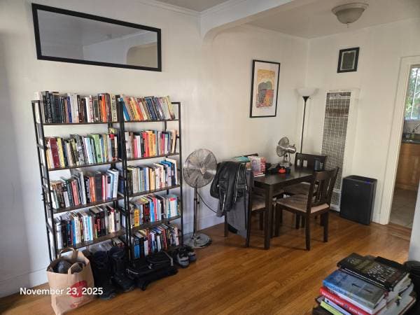 1BR/1BA Apartment · Oakland photo 3