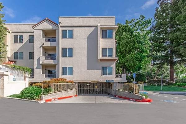 0BR/1BA Apartment on San Tomas Aquino Rd · San Jose photo 1