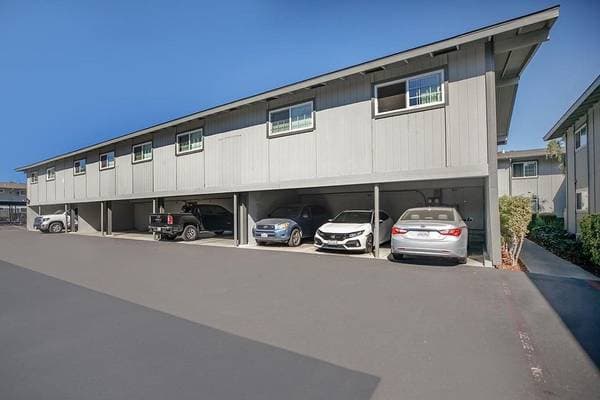 2BR/2BA Apartment on Stokes Street · San Jose photo 1