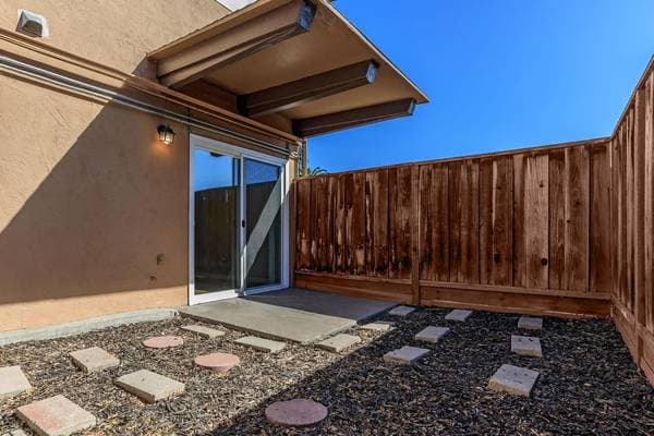 1BR/1BA Apartment on Central Avenue · Fremont photo 4