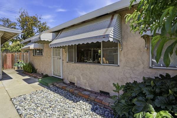 2BR/1BA Duplex · Santa Clara photo 4