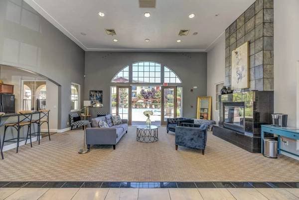 2BR/2BA Apartment on Valle Vista Ave · Vallejo photo 1